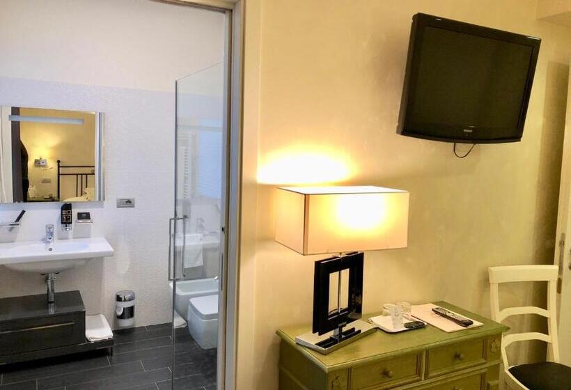 חדר סטנדרט, Ferro Di Cavallo