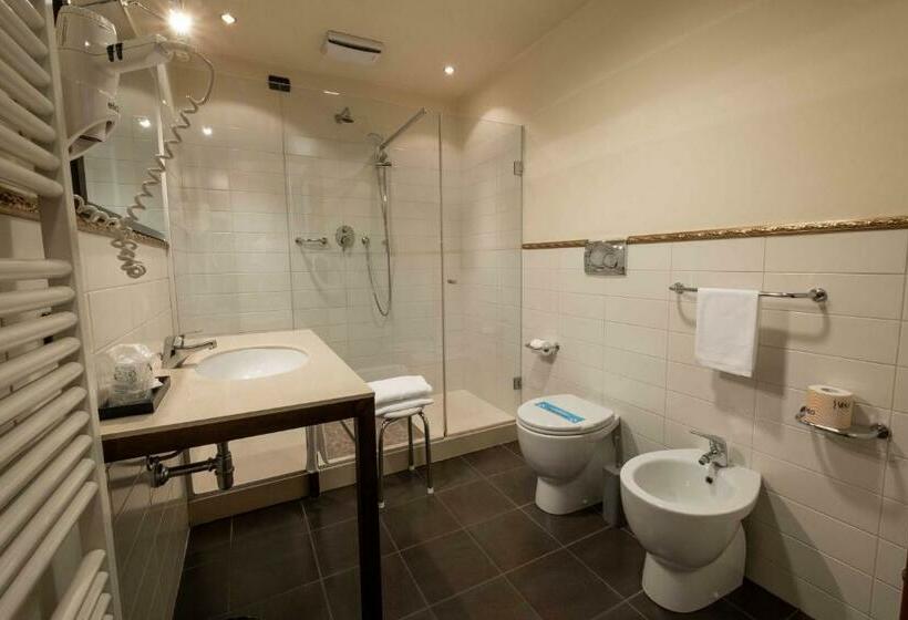 غرفة قياسية, La Pieve