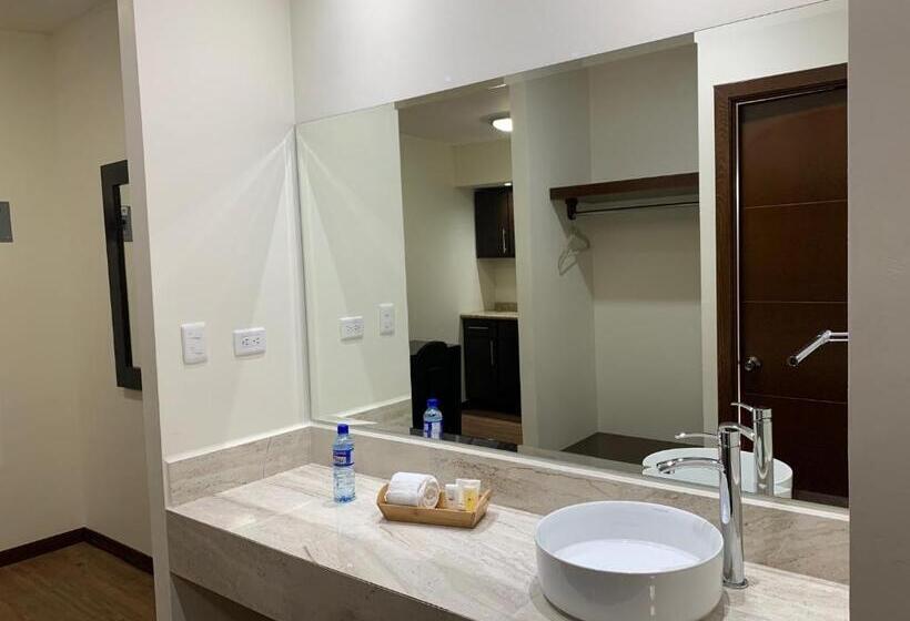 スイート, Los Arcos