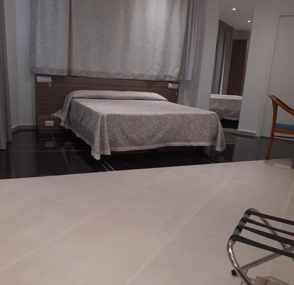 חדר דלוקס, Nuova Grottella