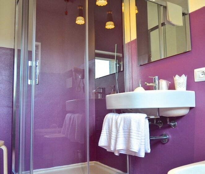 Номер Комфорт, Petit