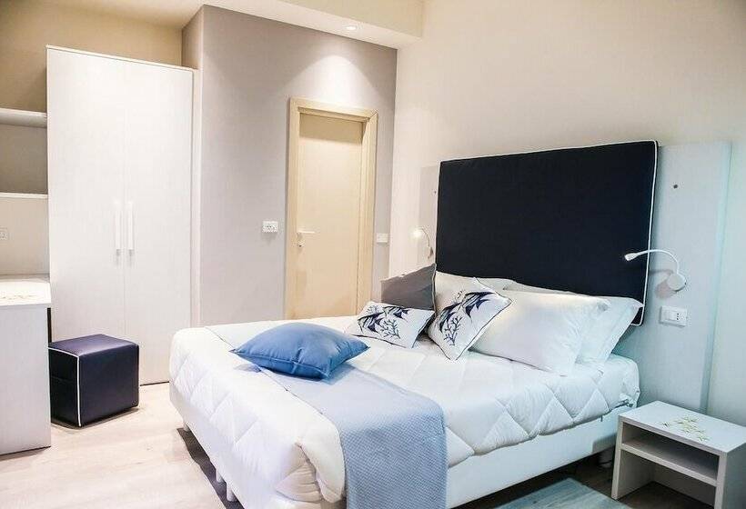 اتاق سوپریور, Veliero