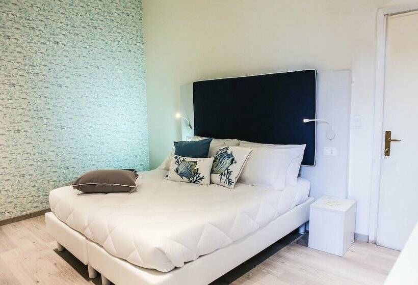 اتاق سوپریور, Veliero