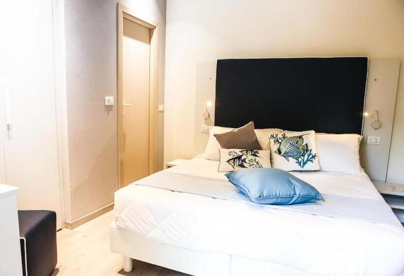 اتاق سوپریور, Veliero