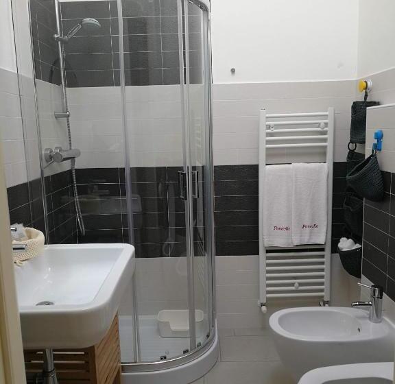 标准间, Paneolio B&b