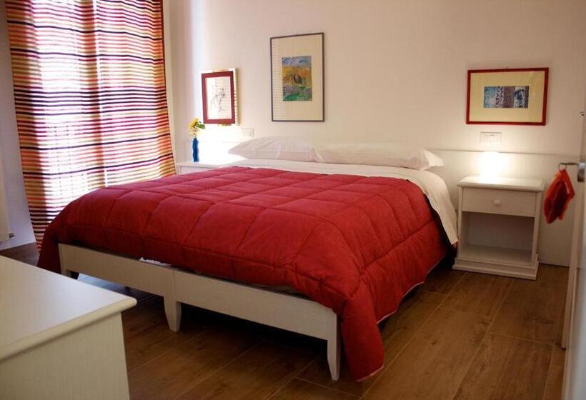 标准间, Paneolio B&b