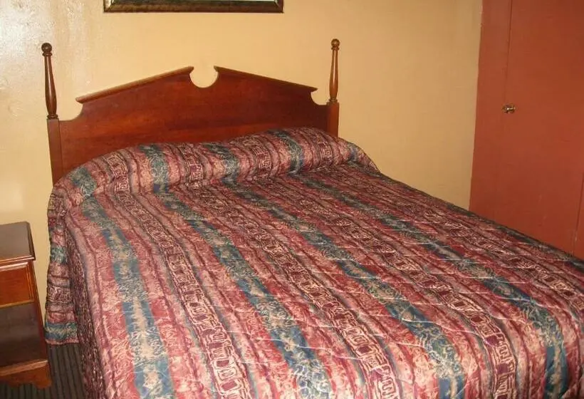 Standard-studio, Two Palms Motel