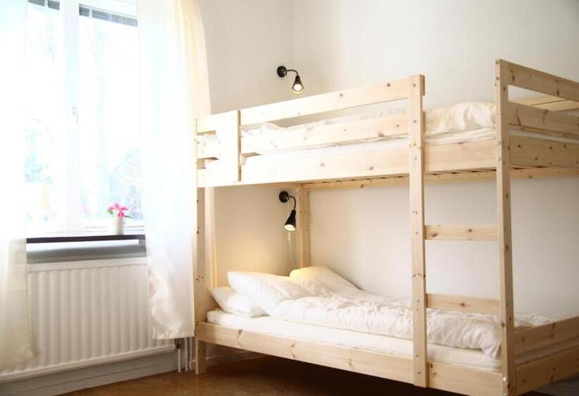 四人标准间, Virserum Hostel