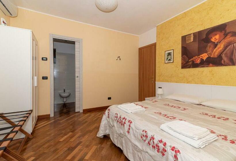 스탠다드 룸 호수 전망, B&b Foresteria Casa Della Musica Lake Como