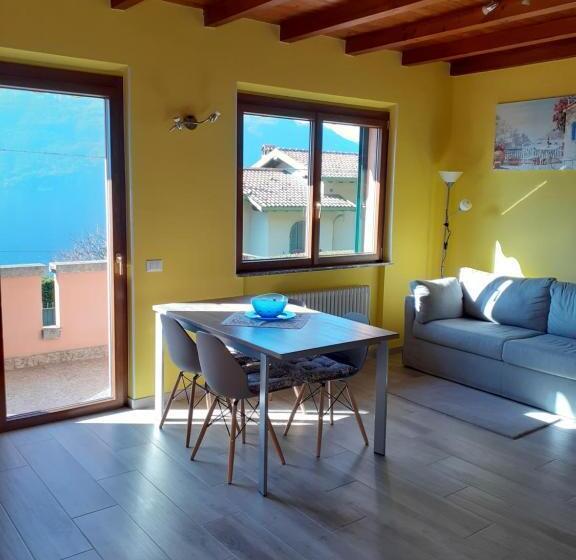 침실 2개 주택, B&b Foresteria Casa Della Musica Lake Como