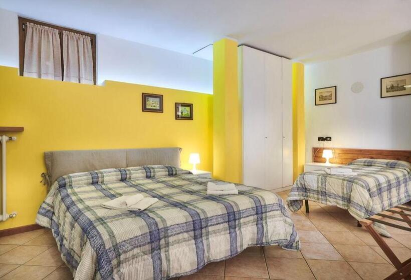 패밀리 스튜디오, B&b Foresteria Casa Della Musica Lake Como