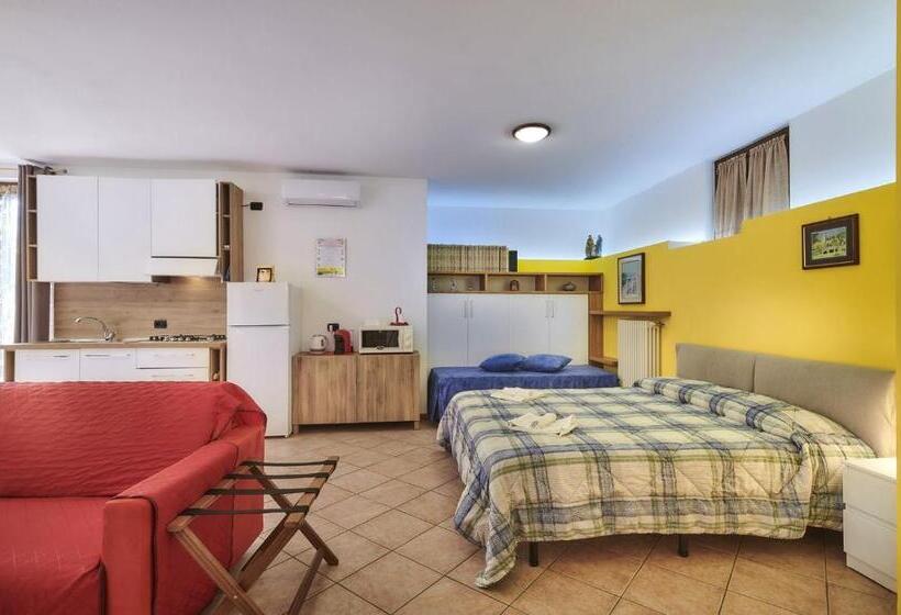 패밀리 스튜디오, B&b Foresteria Casa Della Musica Lake Como