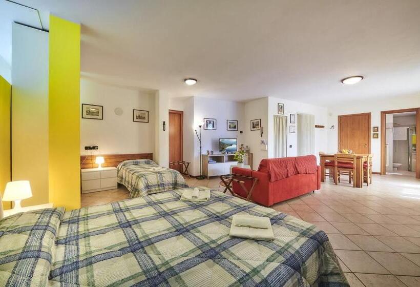 Семейное Студио, B&b Foresteria Casa Della Musica Lake Como