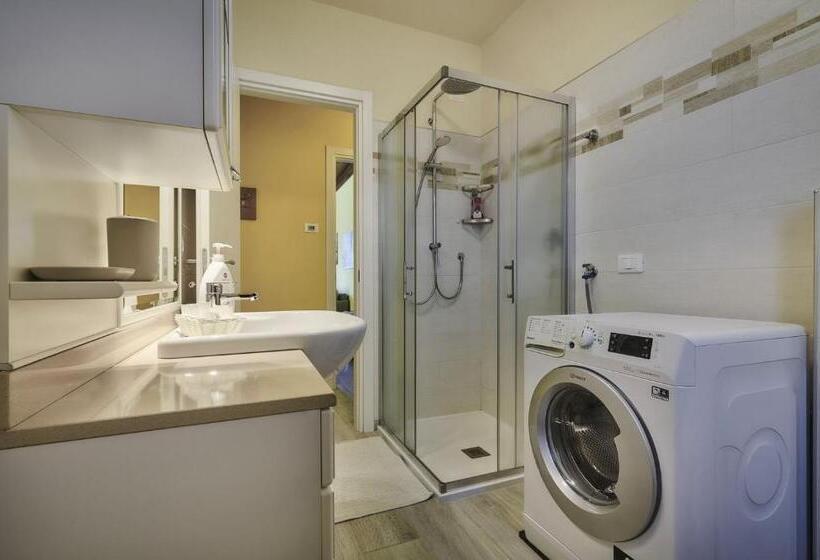 침실 2개 주택, B&b Foresteria Casa Della Musica Lake Como