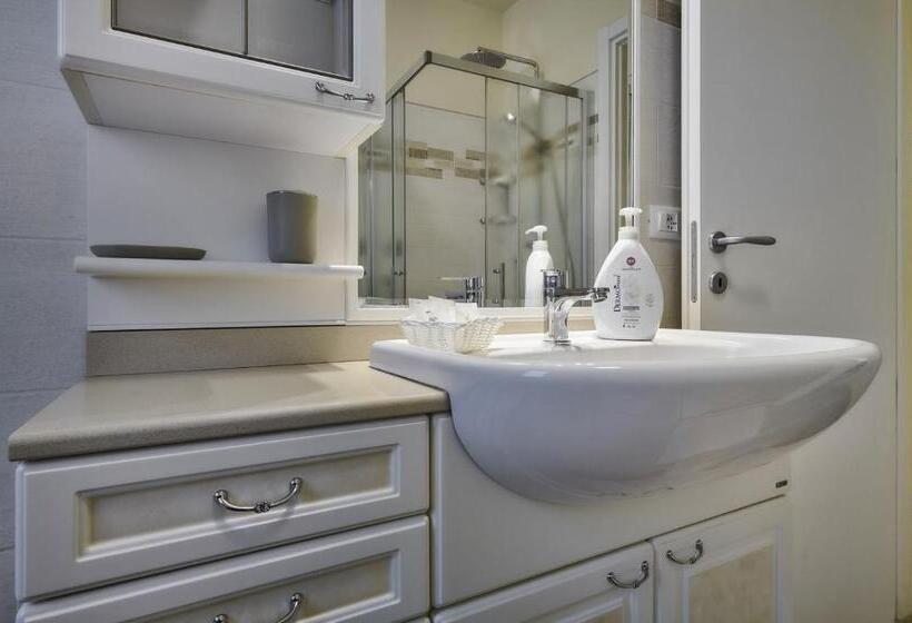 침실 2개 주택, B&b Foresteria Casa Della Musica Lake Como