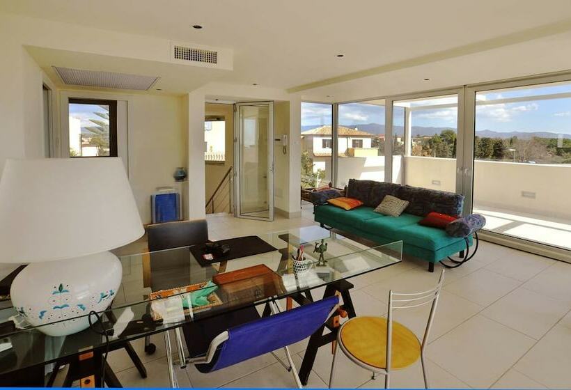 סוויטה נוף לים, Art House Quartu   Margine Rosso