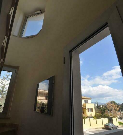 סוויטה נוף לים, Art House Quartu   Margine Rosso