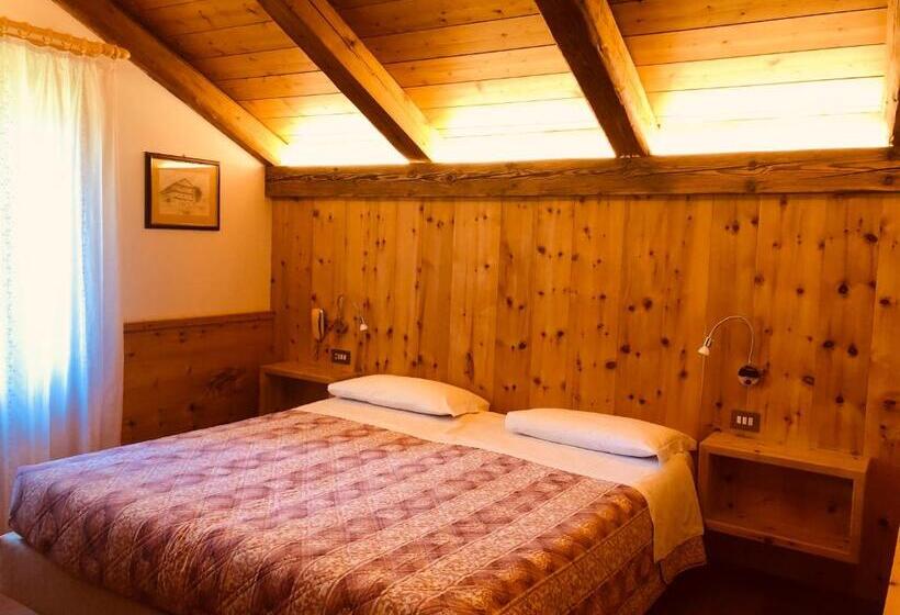 Suite con Balcone, Baita Fraina