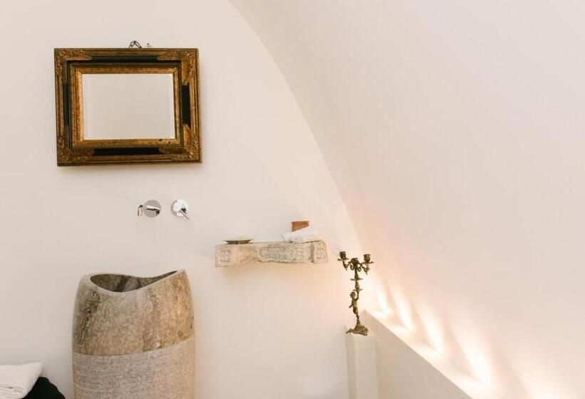 Номер Deluxe, Barone Gambadoro