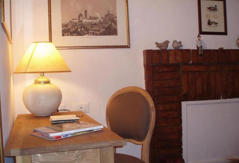 Номер Стандарт Индивидуальный, La Casa Nel Borgo