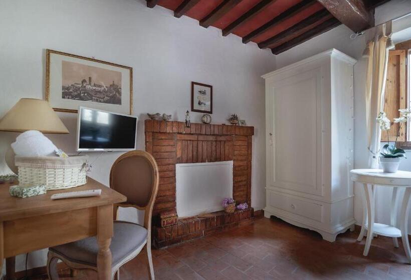 Апартаменты 1 Спальня с Террасой, La Casa Nel Borgo