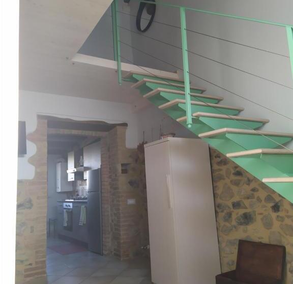 Дом 1 Спальня, La Collina