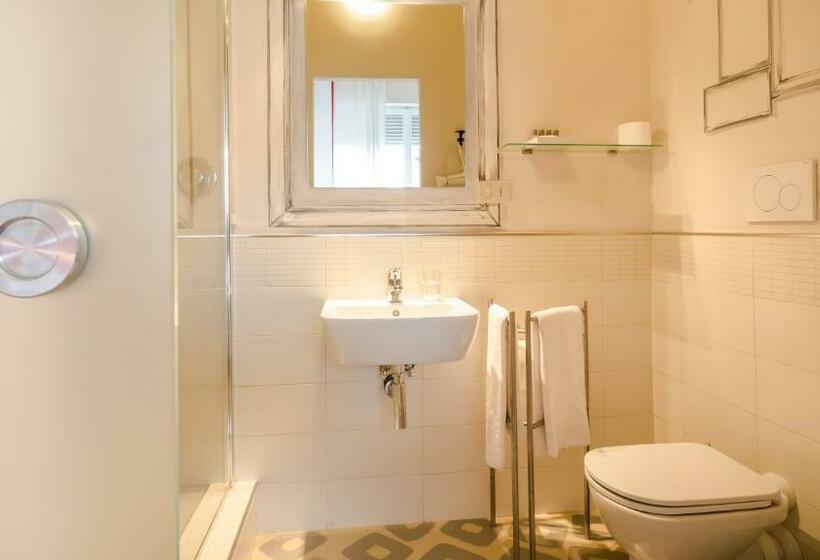 اتاق استاندارد با بالکن, La Terrazza