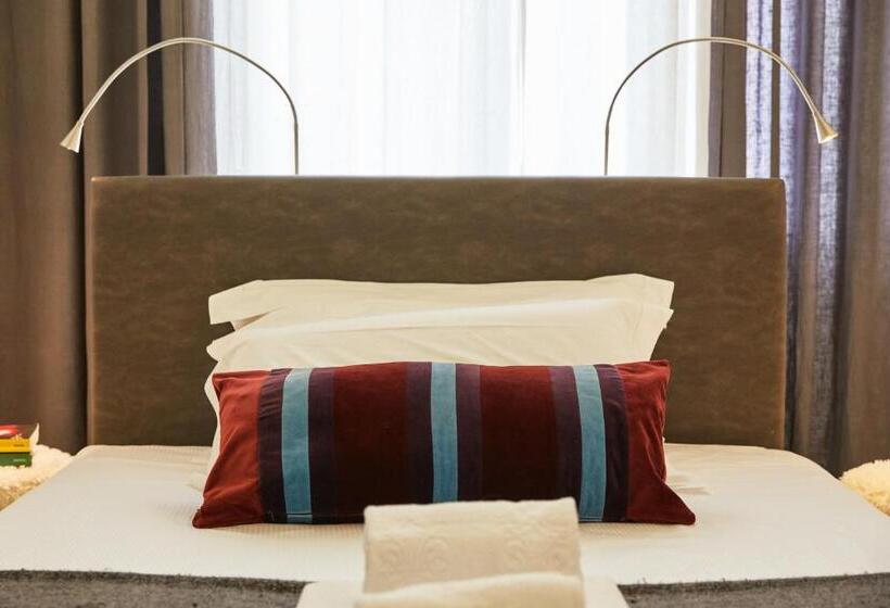 اتاق استاندارد یک نفره, La Terrazza