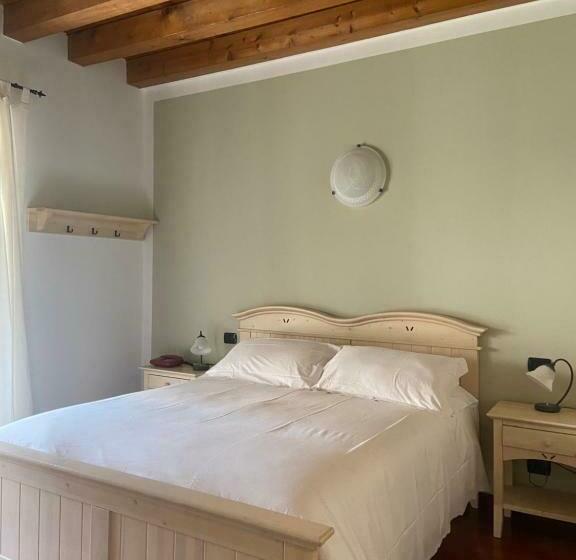 Comfort room with balcony, Locanda Arizona