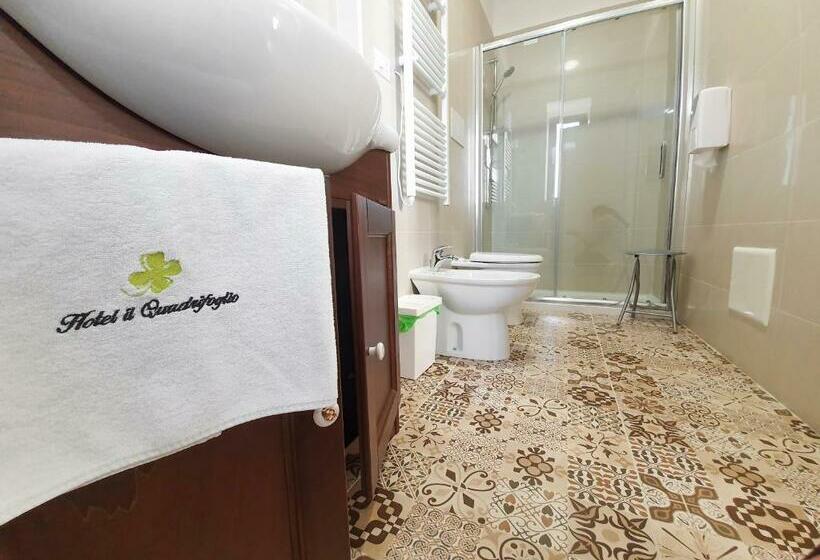 חדר סטנדרט, Il Quadrifoglio