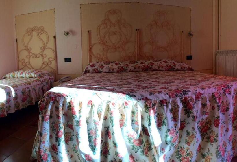 Triple Room Sea View, Lungomare