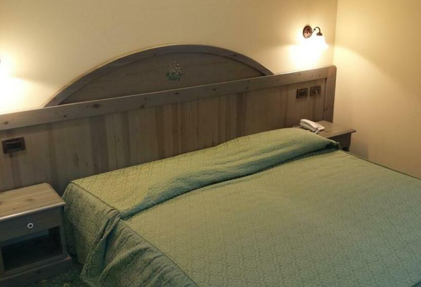 חדר סטנדרט, Pesek