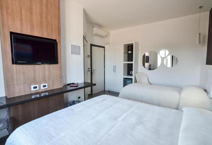 Номер Стандарт Трехместный, Motel S.16