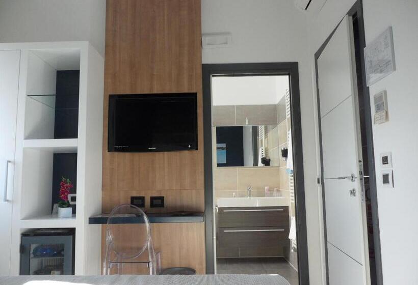 Номер Стандарт Трехместный, Motel S.16
