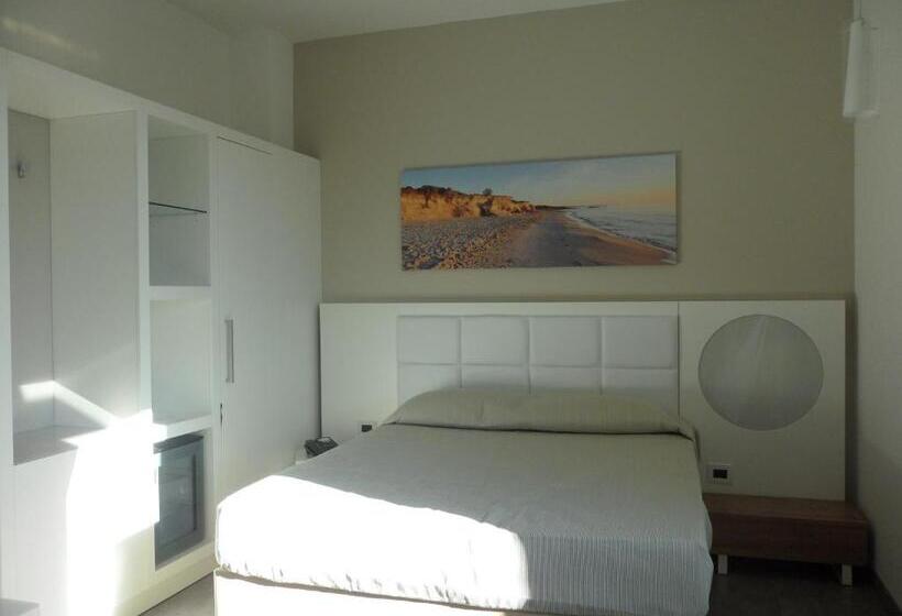 Четырехместный Номер Стандарт, Motel S.16
