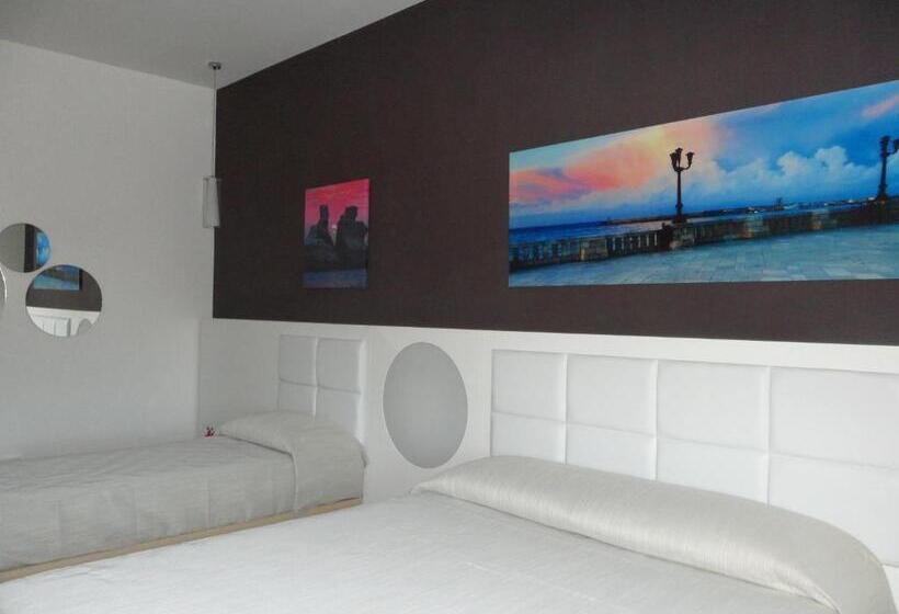 חדר סטנדרט לשלושה, Motel S.16