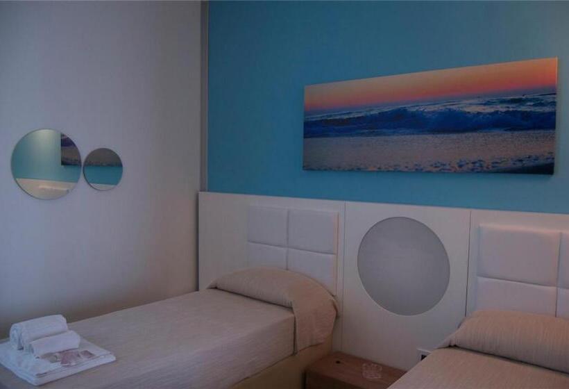 Четырехместный Номер Стандарт, Motel S.16