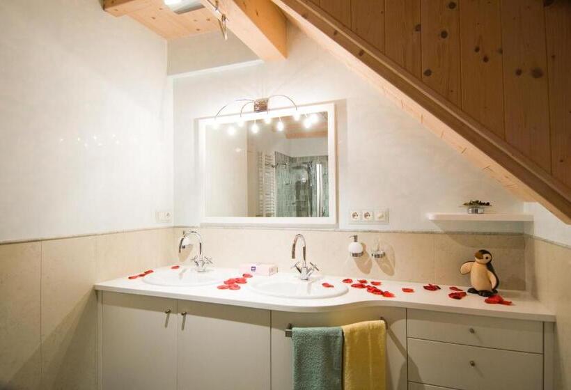 带2个卧室的公寓, Villa Anina