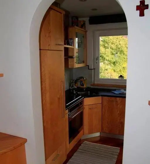 Huoneisto 2 Makuuhuonetta Parveke, Villa Anina