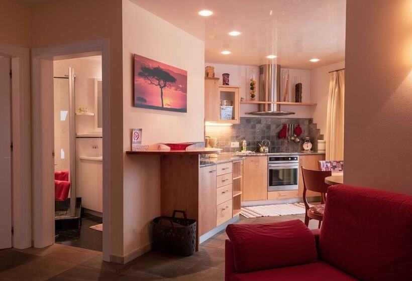 带2个卧室的公寓, Villa Anina