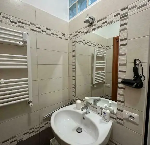 スタンダードルーム, Al Porto Di Roma B&b