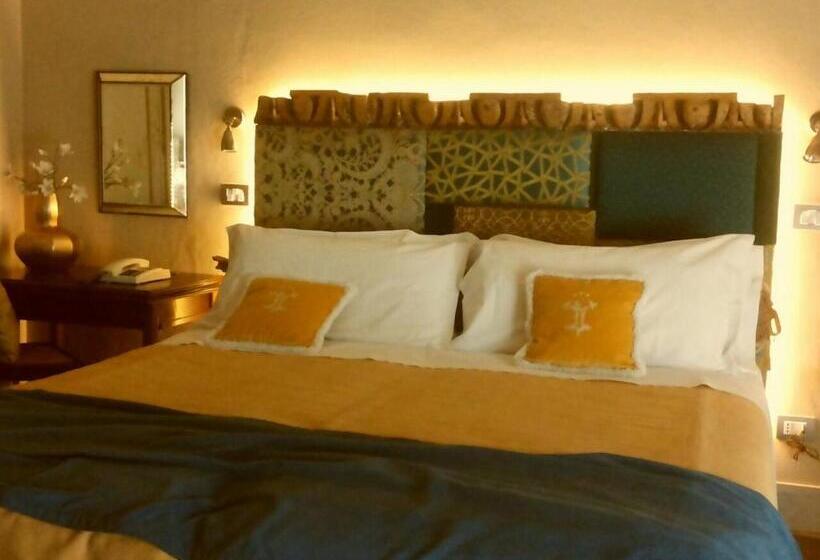 סוויטת ג'וניור, Balneum Boutique Hotel & B&b