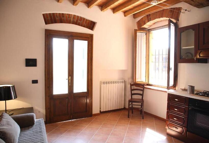 سوییت, B&b Stradivari