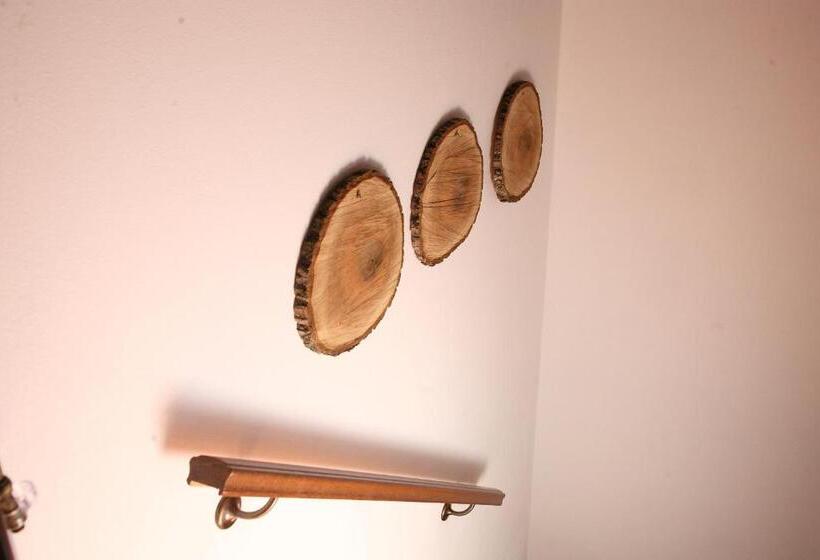 سوییت, B&b Stradivari