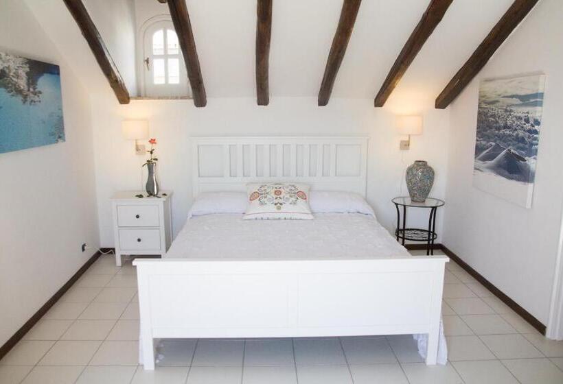 סוויטה דלוקס, B&b Villa Accademia