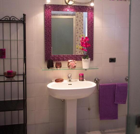 סוויטה נוף לגינה, B&b Villa Accademia