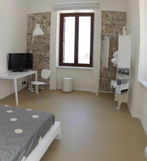 スタンダードルーム, Al Postale 17