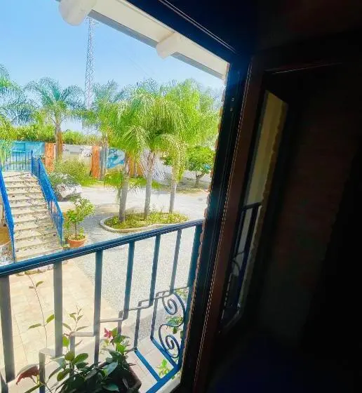 اتاق سوپریور با چشم‌انداز رودخانه, Borgo Camicia In