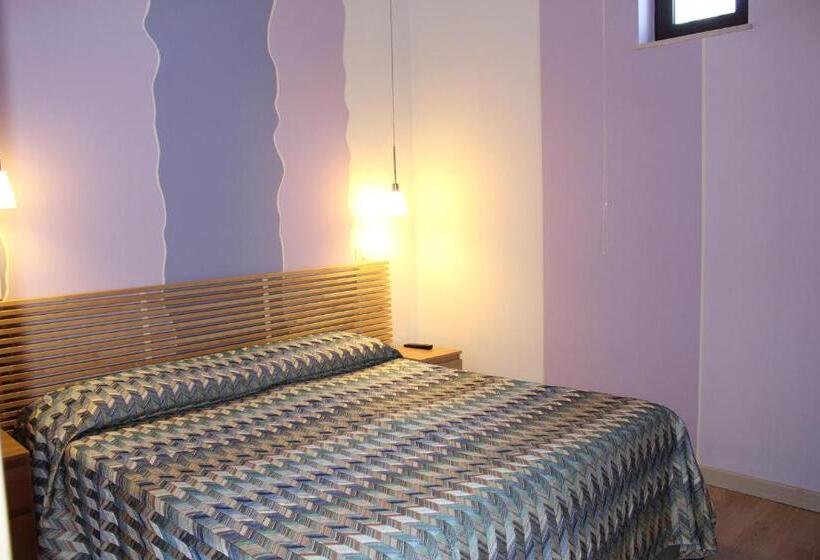 Апартаменты 2 Спальни, Borgo Camicia In