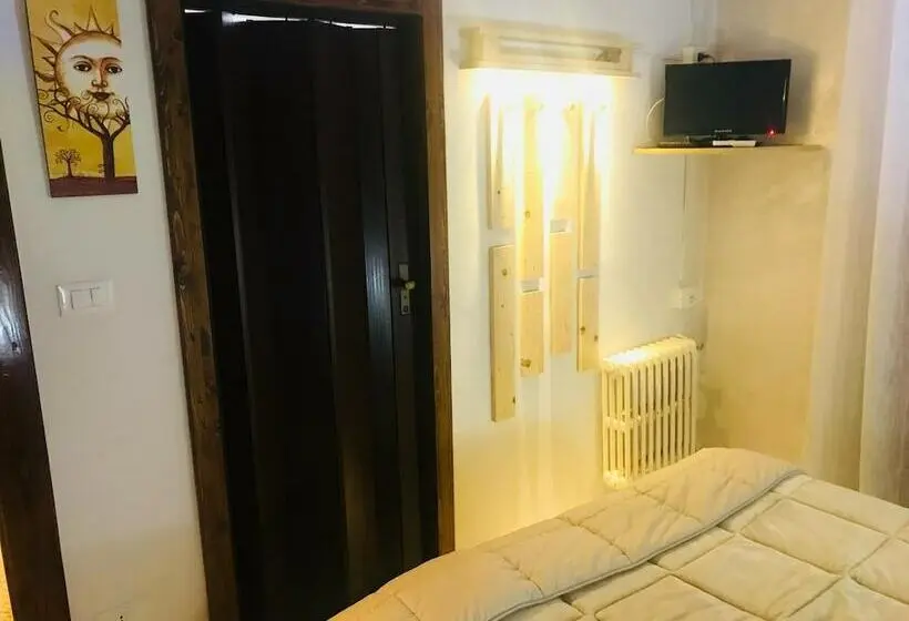 اتاق راحتی, Il Girasole